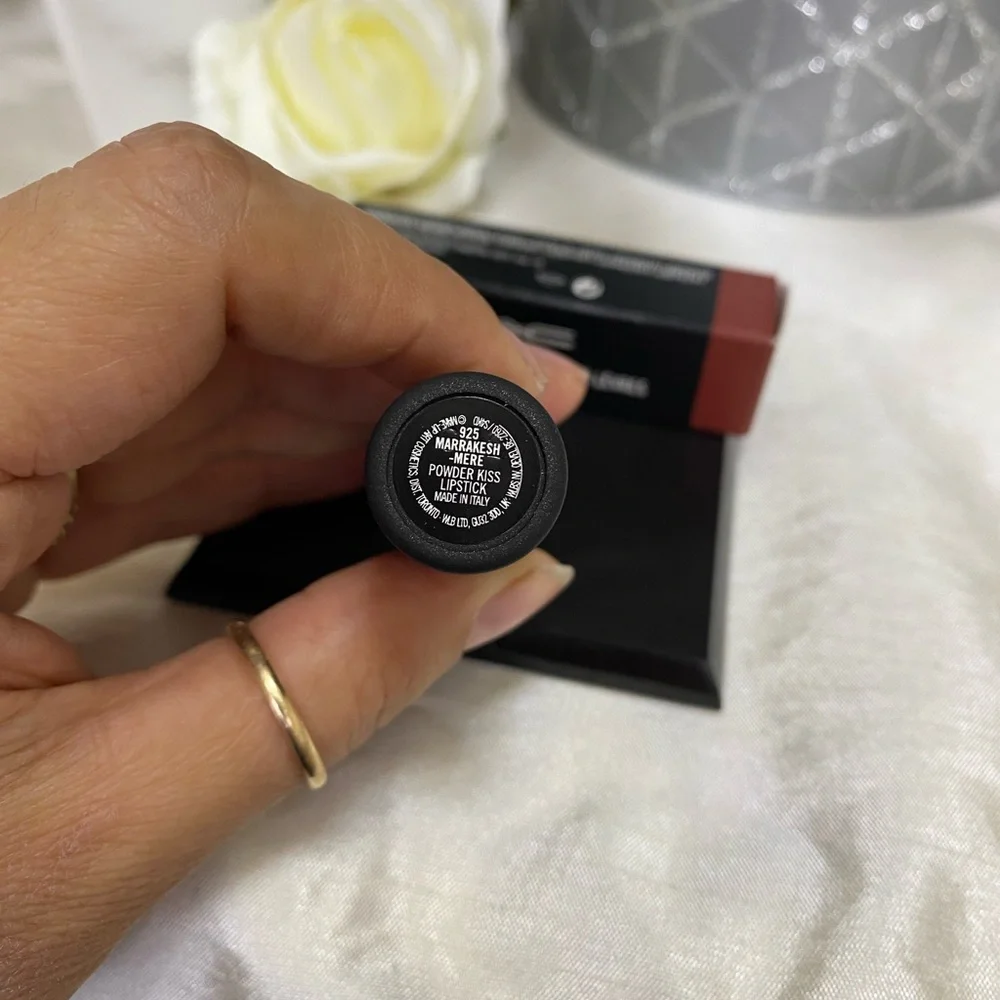 MAC Powder Kiss Lipstick #925 Marrakesh Mere Full Size 0.1 OZ/3g - Picture 5 of 5